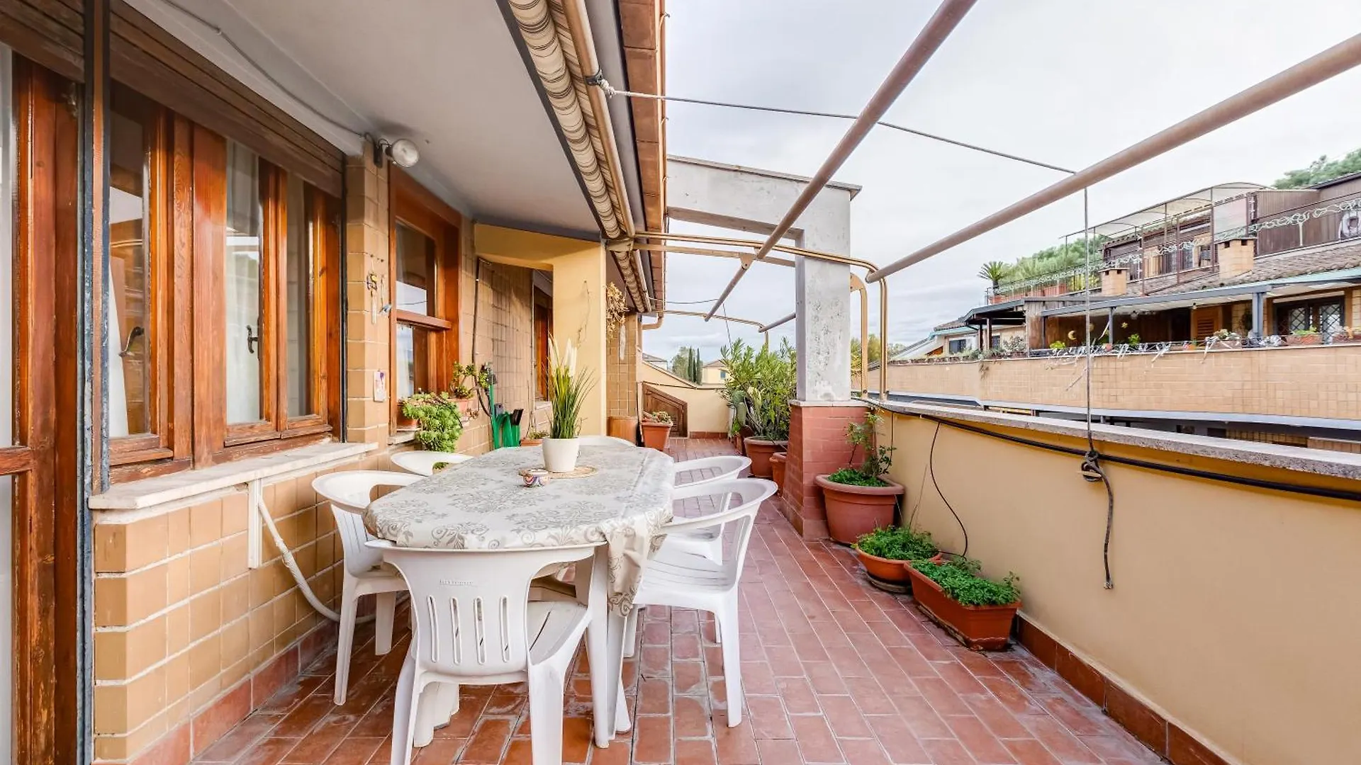 The Elegant Penthouse - Ampio Attico Con Posto Auto Apartment Rome