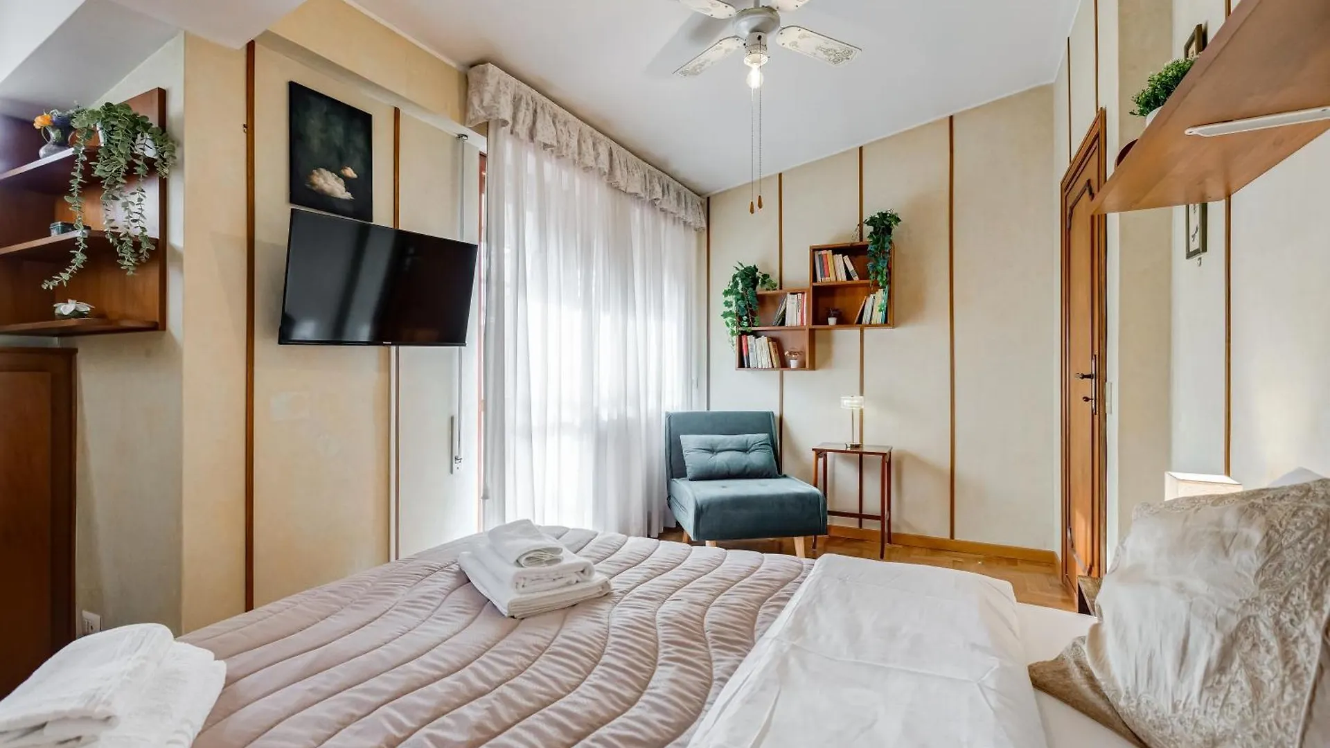 The Elegant Penthouse - Ampio Attico Con Posto Auto Apartment Rome