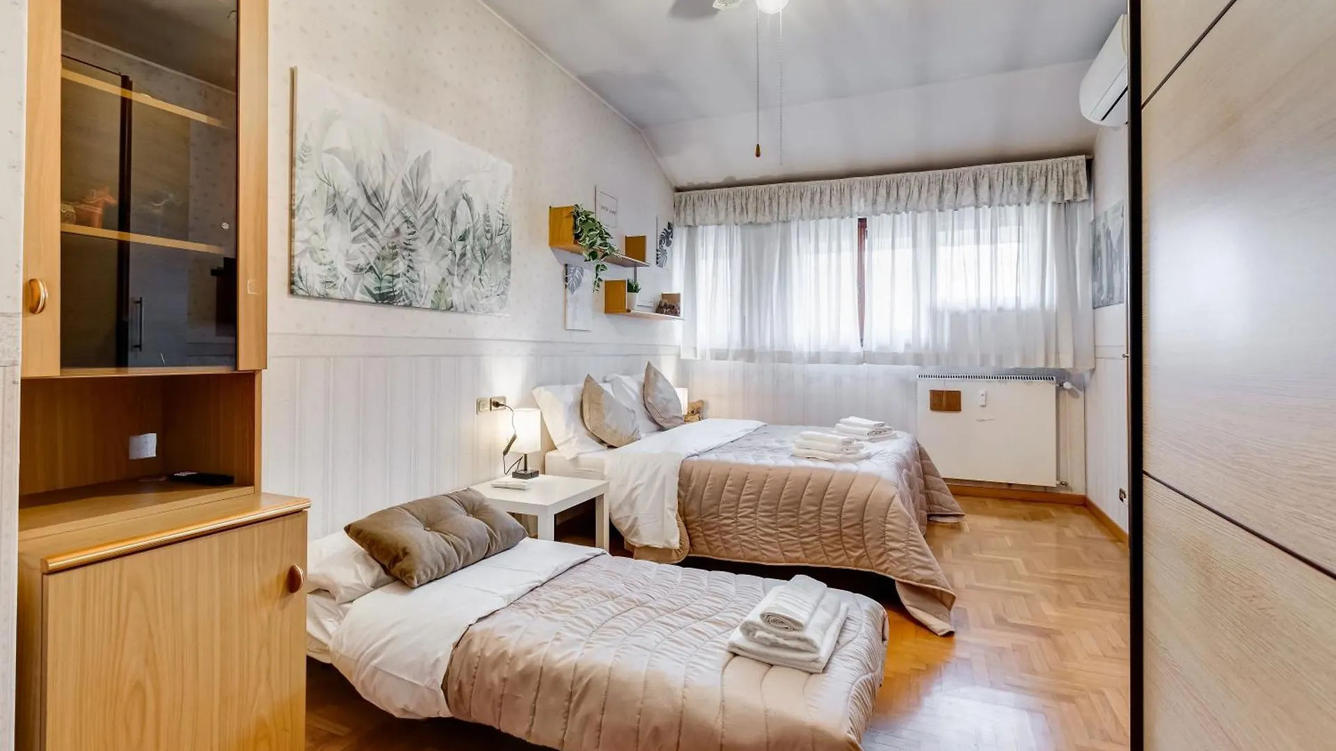 The Elegant Penthouse - Ampio Attico Con Posto Auto Apartment Rome